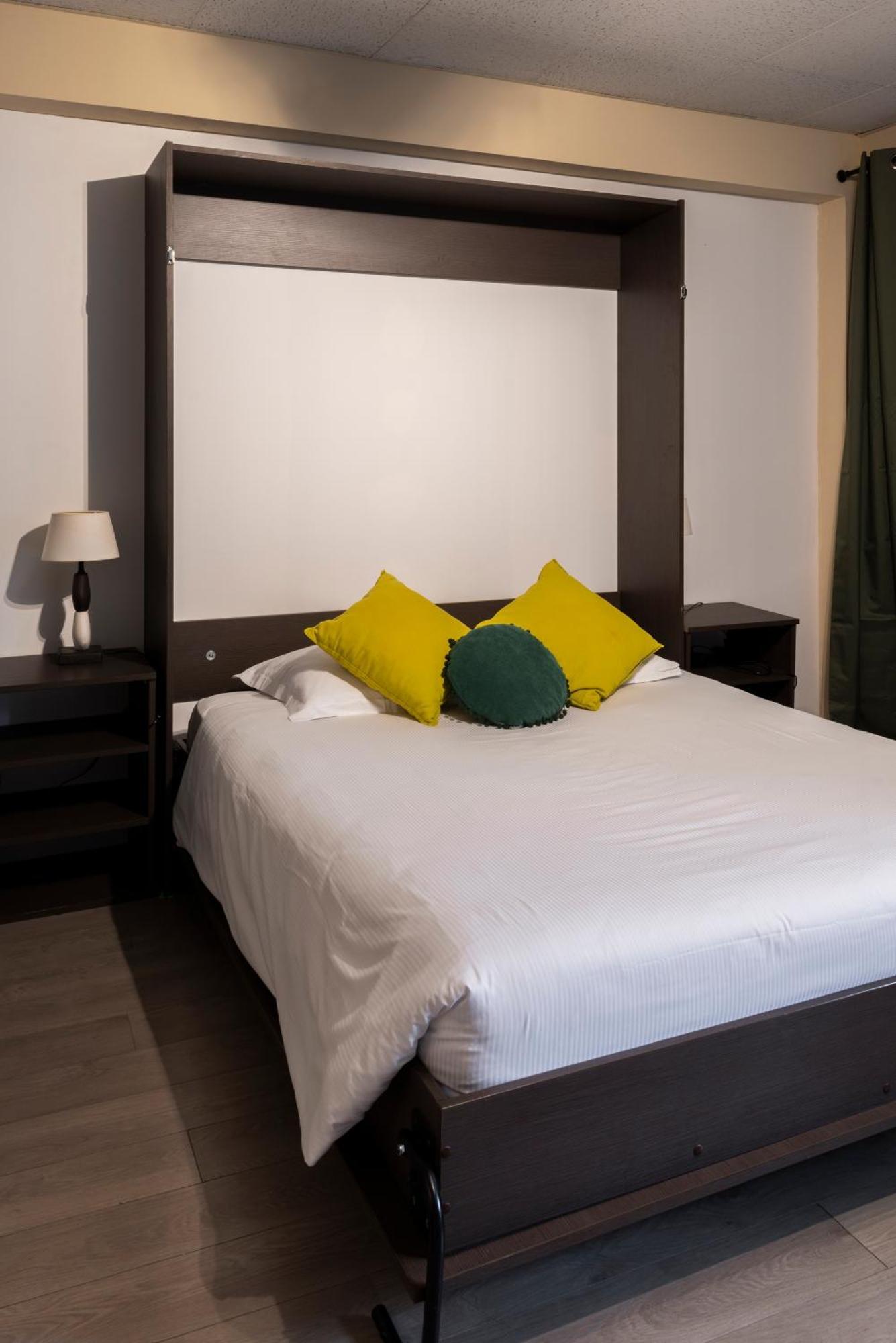 אנס Logis Hotel-Restaurant Saint Romain חדר תמונה