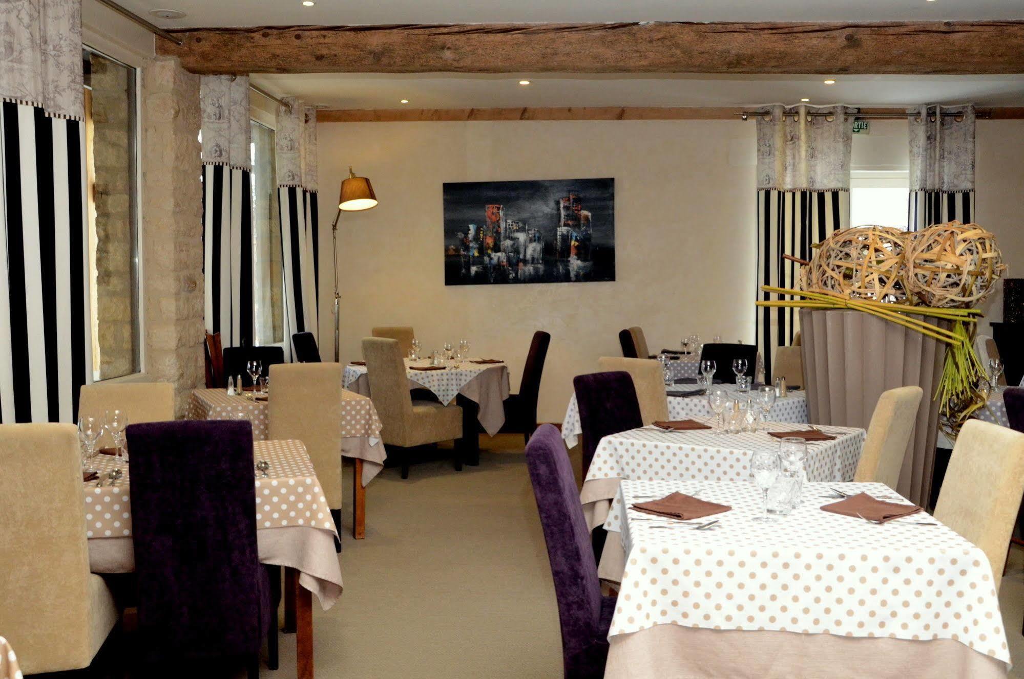 אנס Logis Hotel-Restaurant Saint Romain מראה חיצוני תמונה